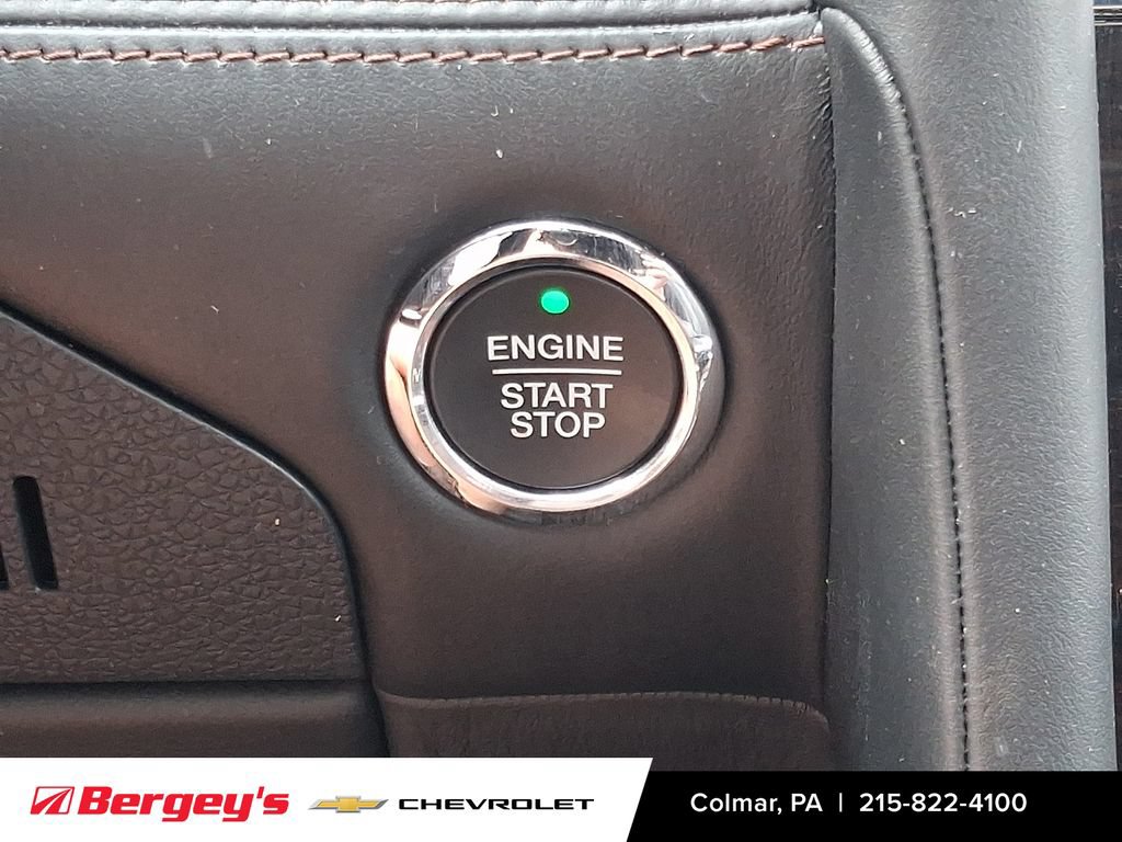 Used 2017 Lincoln Navigator Reserve AWD/4WD image 29