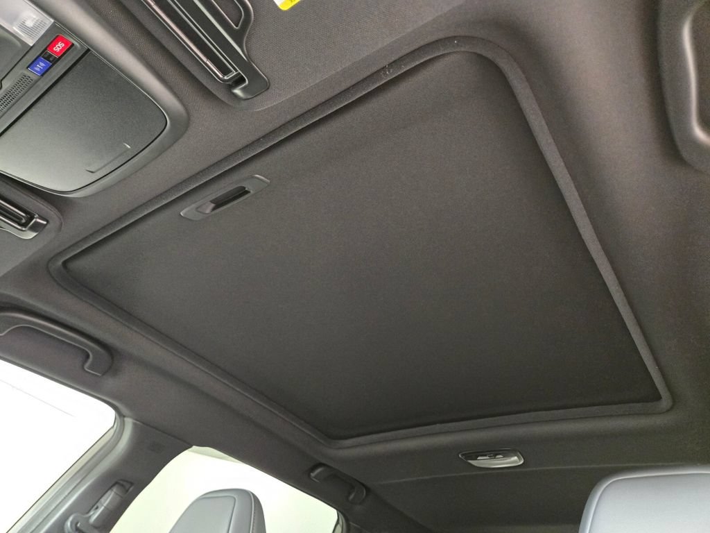 New 2026 Subaru Forester Touring AWD/4WD image 10