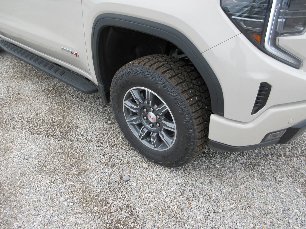 New 2026 GMC Sierra 1500 AT4 w/ AT4 Premium Package AWD/4WD image 14