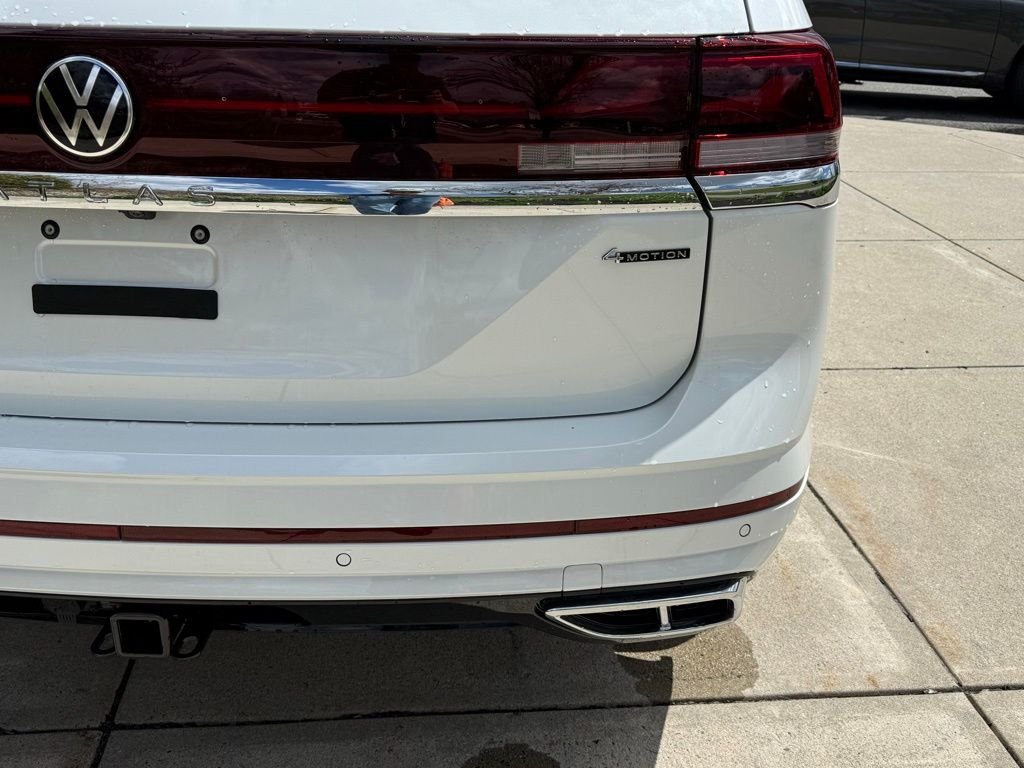 New 2026 Volkswagen Atlas SEL Premium R-Line AWD/4WD image 14