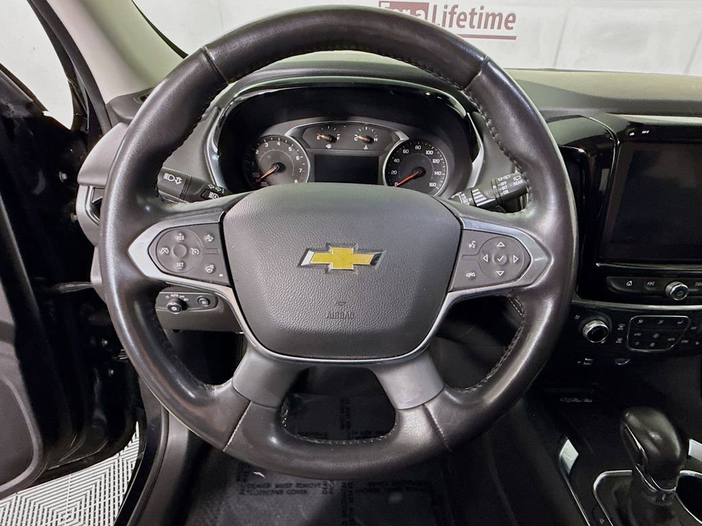 Used 2021 Chevrolet Traverse Premier w/ Redline Edition AWD/4WD image 21