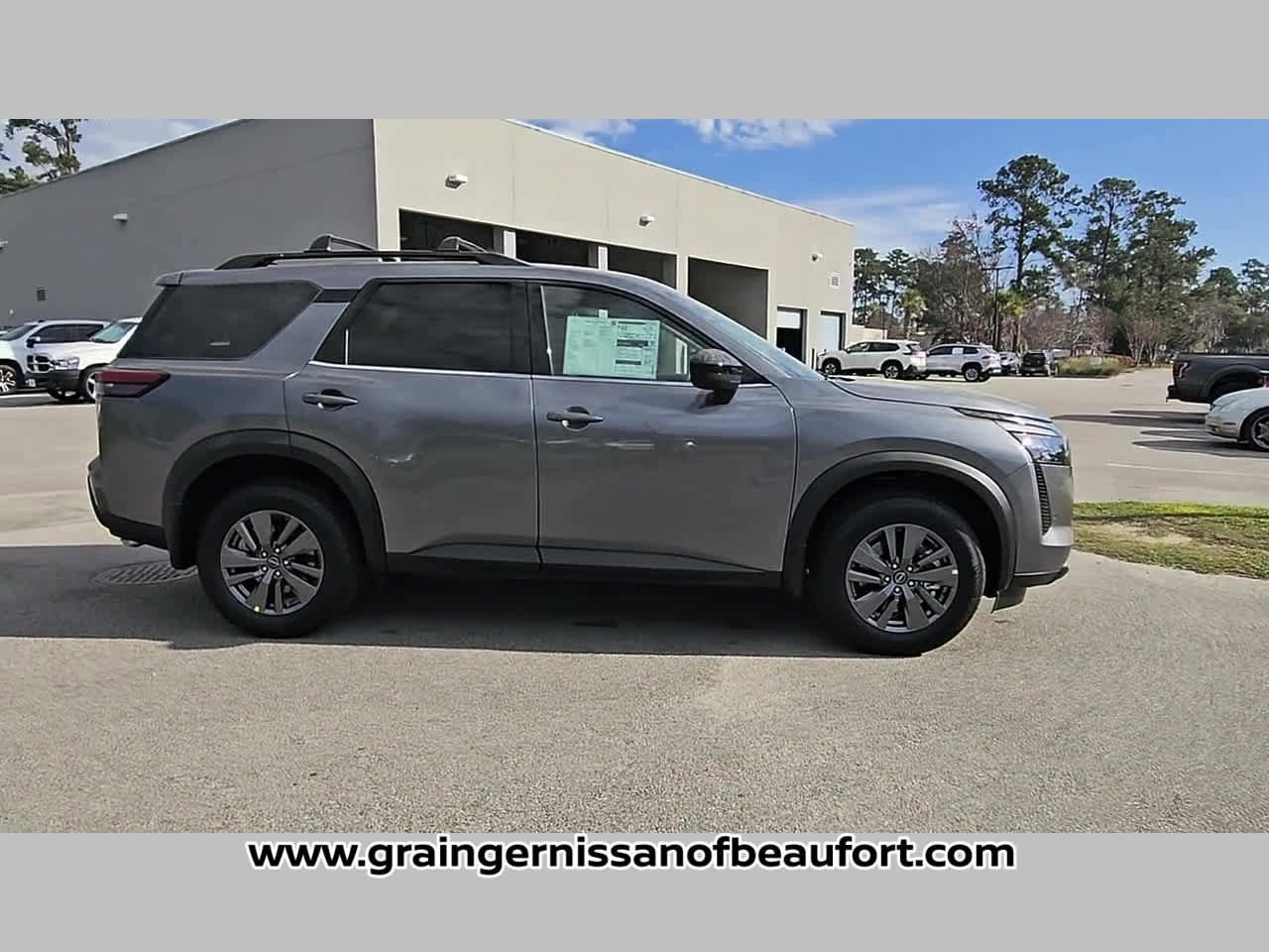New 2026 Nissan Pathfinder SV FWD image 36