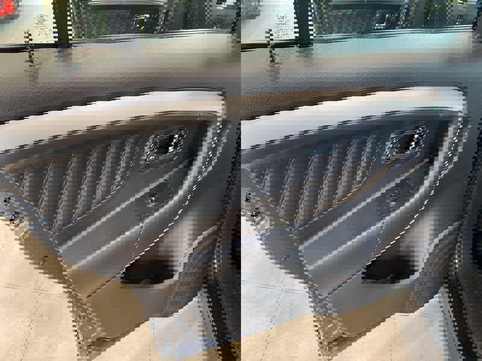 Used 2016 Ford Taurus SEL w/ Equipment Group 201A image 26