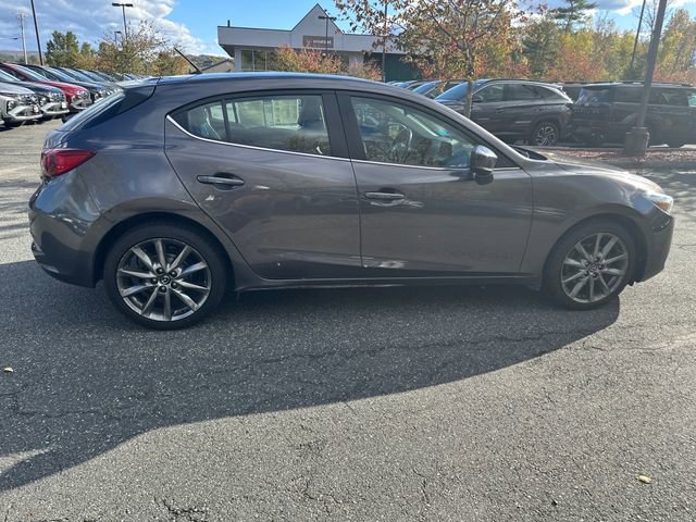 Used 2018 MAZDA MAZDA3 Touring image 6