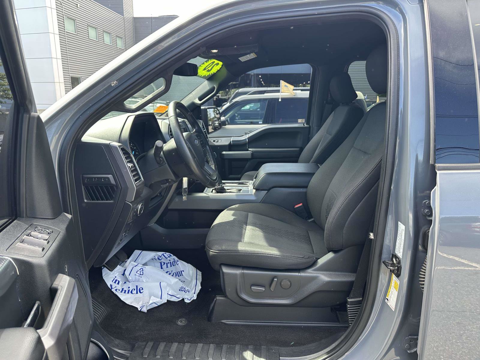 Used 2020 Ford F150 XLT w/ Equipment Group 302A Luxury AWD/4WD image 17