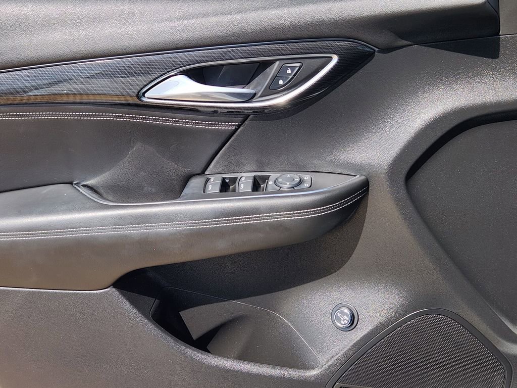 Used 2023 Buick Envision Preferred image 28