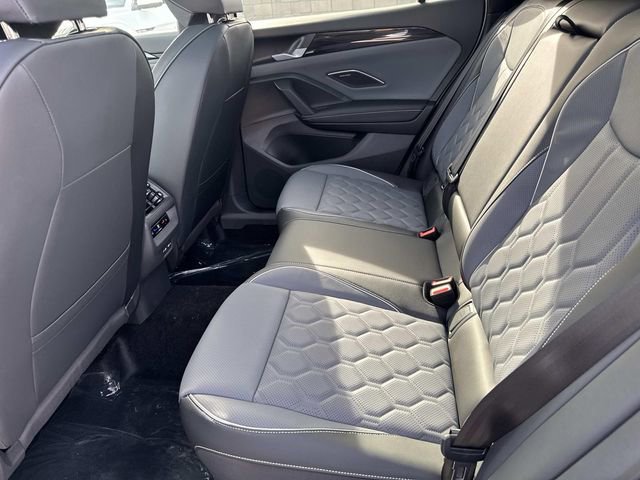 New 2026 Volkswagen Tiguan SEL R-Line image 10