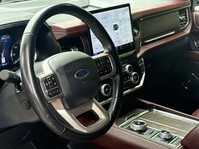 Used 2024 Ford Expedition Max Limited AWD/4WD image 19