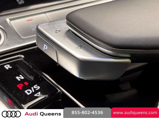 Certified 2024 Audi Q8 e-tron Premium Plus w/ Premium Plus Package AWD/4WD image 33