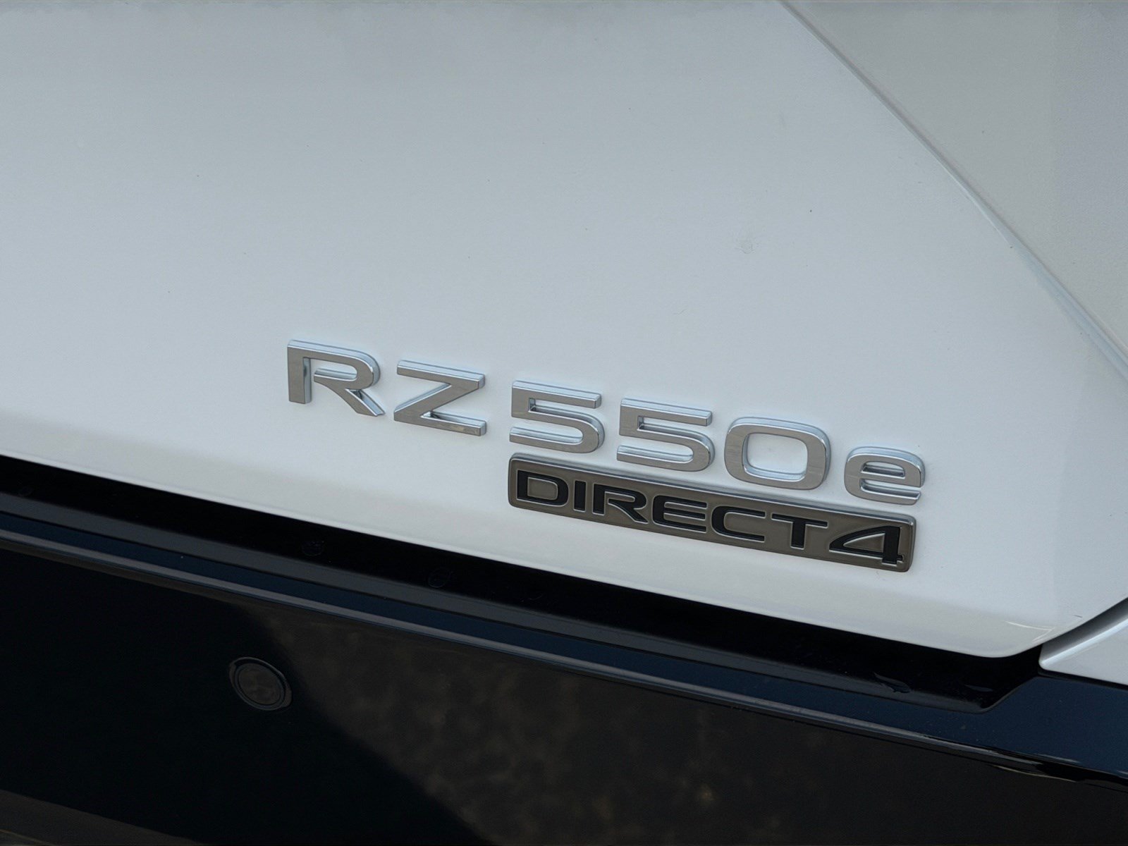 New 2026 Lexus RZ 450e AWD w/ Luxury Package image 23