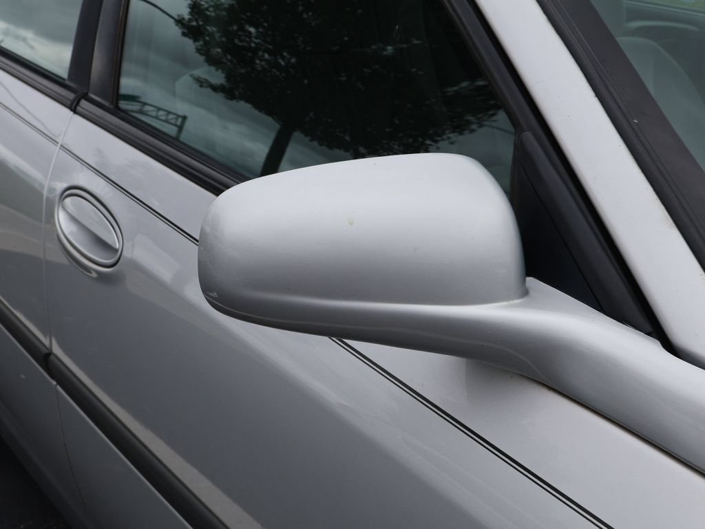 Used 2003 Chevrolet Impala FWD image 7