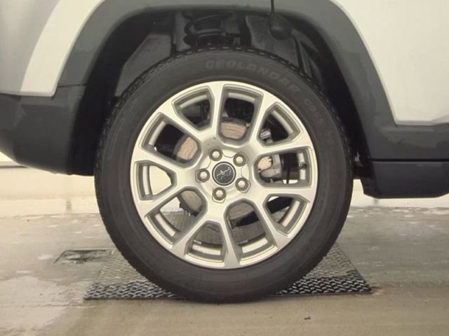 Used 2025 Jeep Compass Limited AWD/4WD image 21