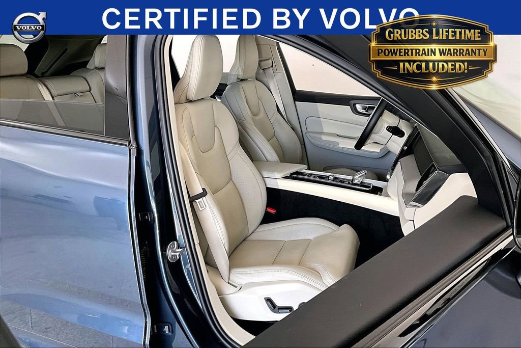 Used 2024 Volvo XC60 B5 Ultimate w/ Protection Package Premier AWD/4WD image 11