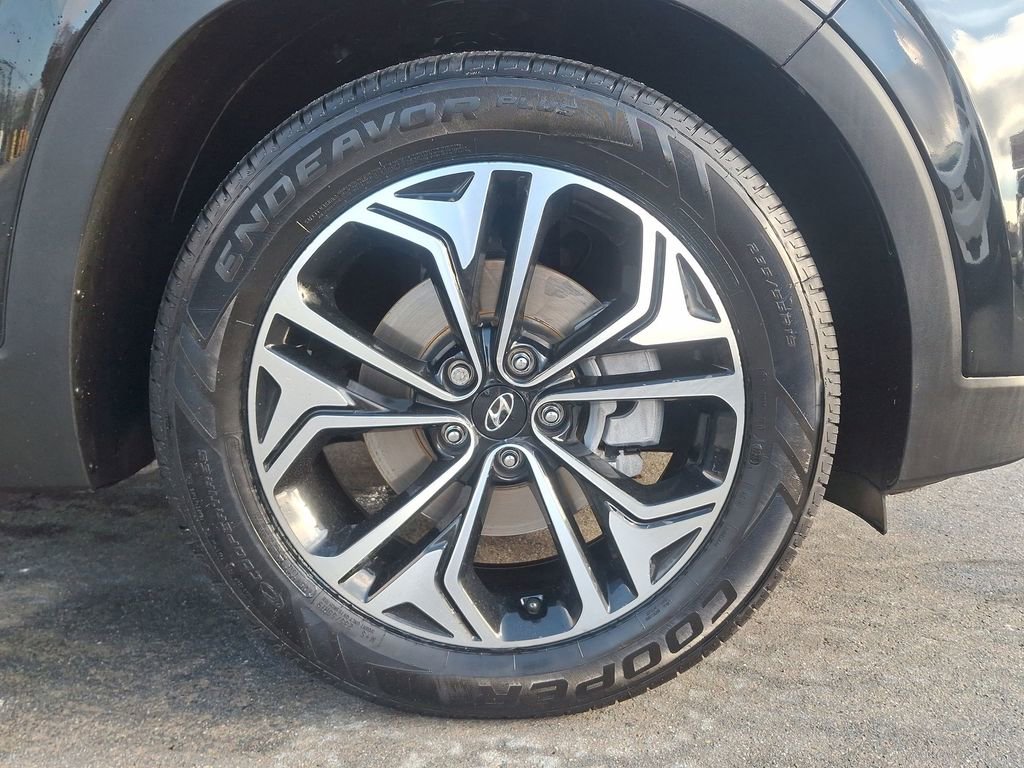 Used 2019 Hyundai Santa Fe FWD image 29