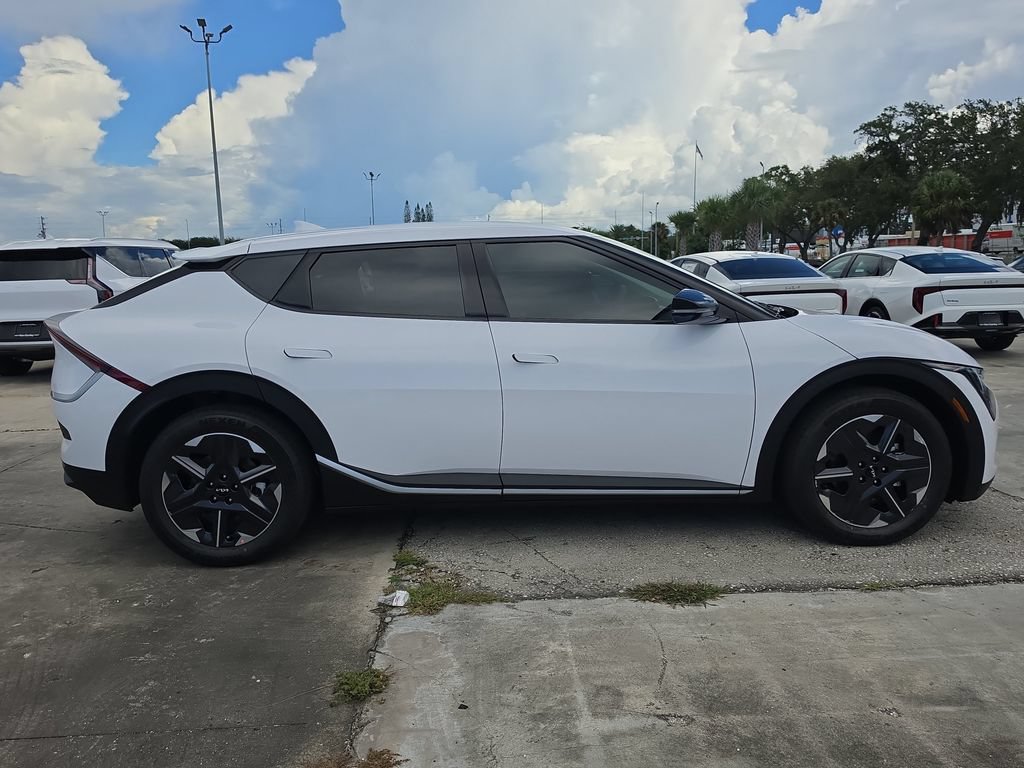 New 2026 Kia EV6 Light AWD/4WD image 8