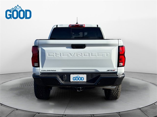 New 2026 Chevrolet Colorado ZR2 w/ Off-Road Front Bumper Package image 4