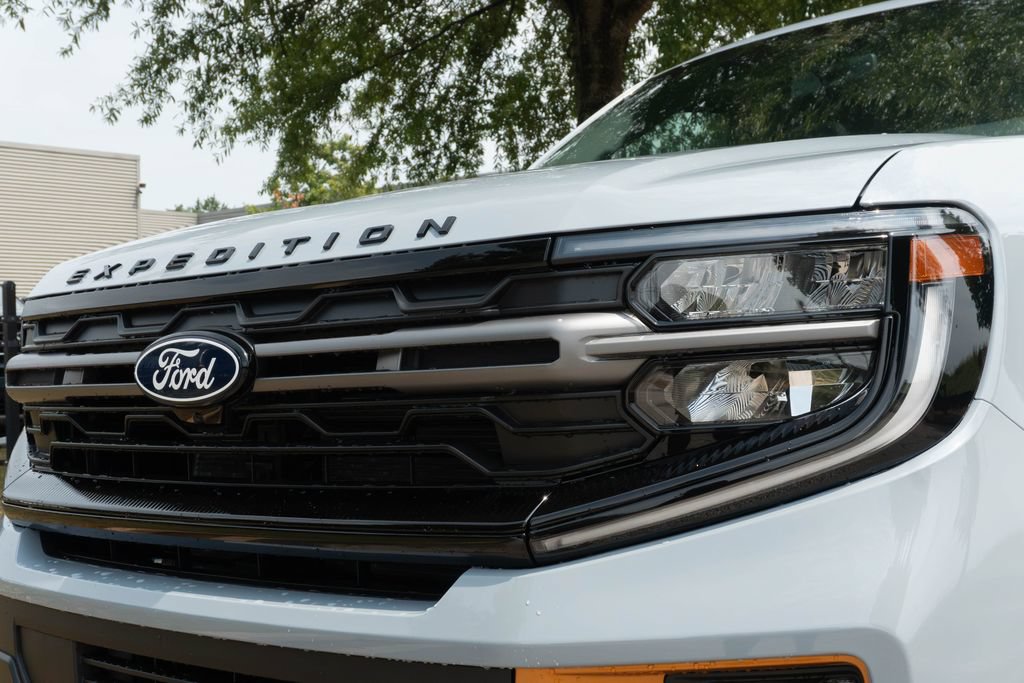 New 2027 Ford Expedition Tremor w/ Driver's Package AWD/4WD image 2