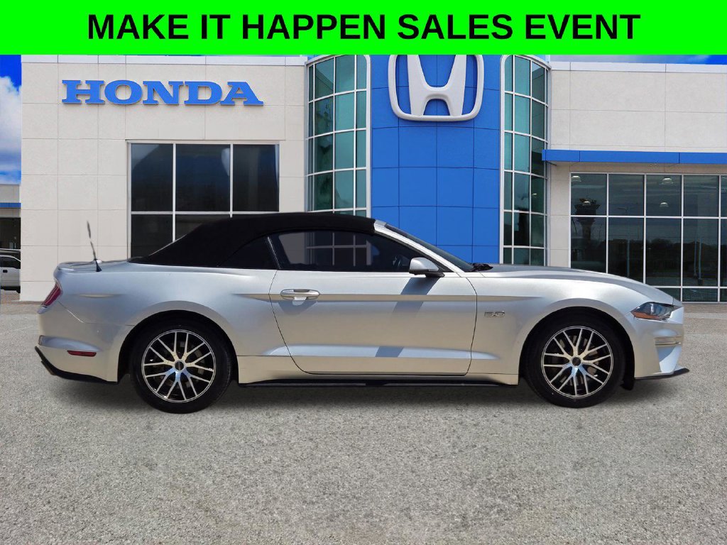 Used 2019 Ford Mustang GT Premium RWD image 2