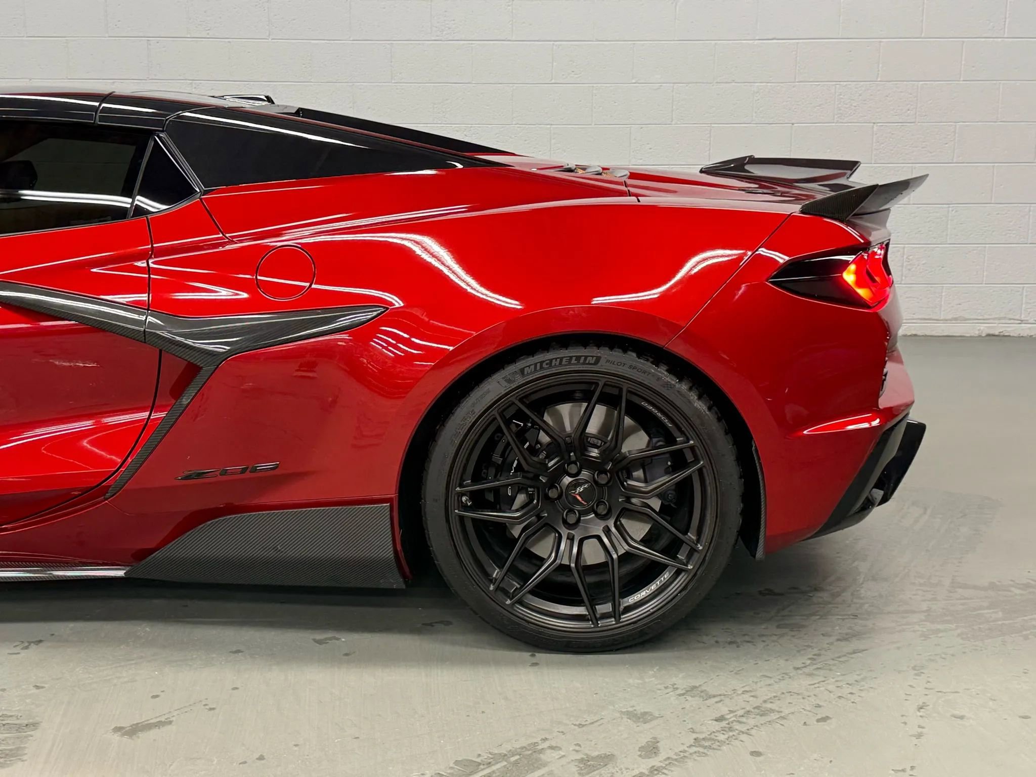 Used 2023 Chevrolet Corvette Z06 w/ Stealth Interior Trim Package image 12