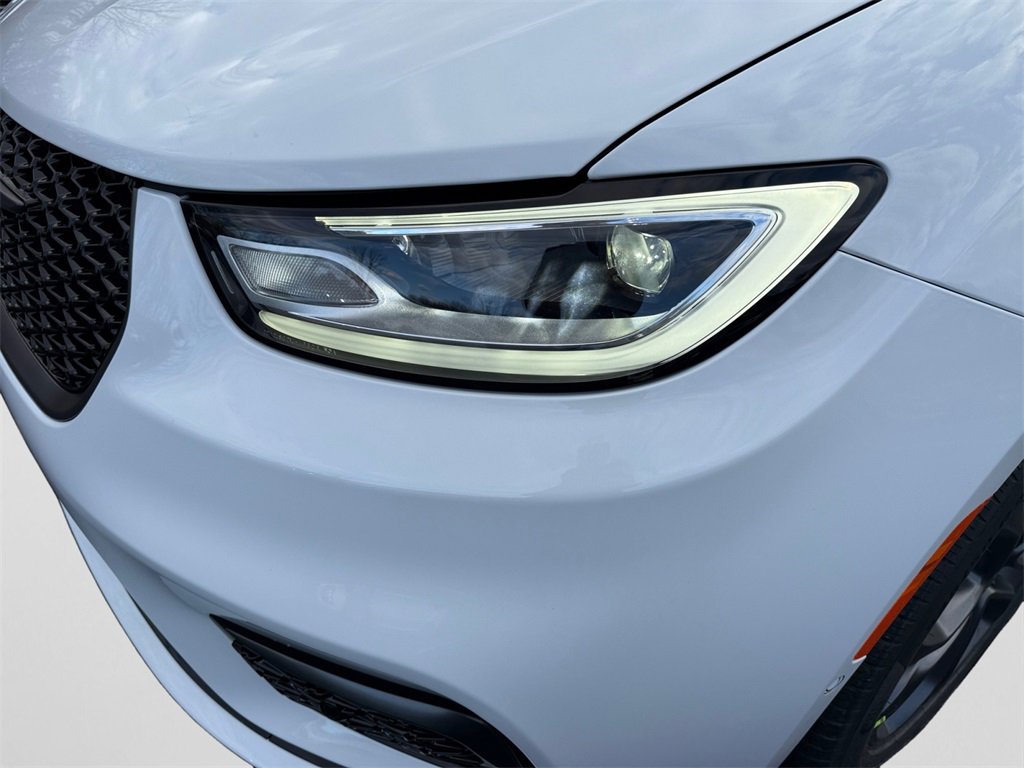 New 2026 Chrysler Pacifica Select image 22