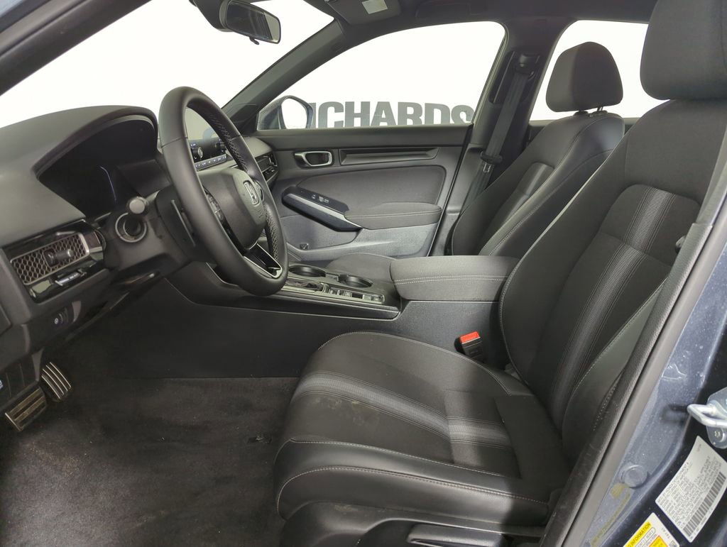 Used 2025 Honda Civic Sport image 8