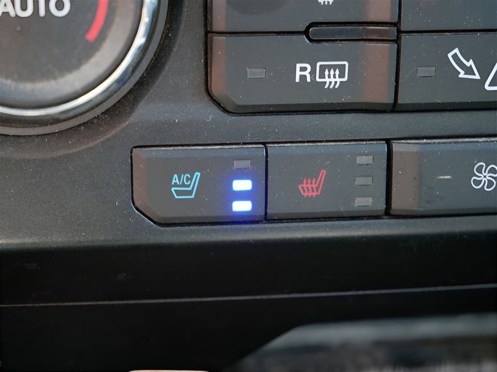 Used 2017 Ford F350 Lariat w/ Lariat Ultimate Package image 25