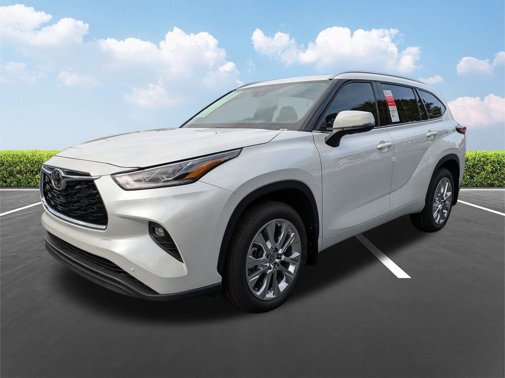 New 2026 Toyota Highlander Limited image 8