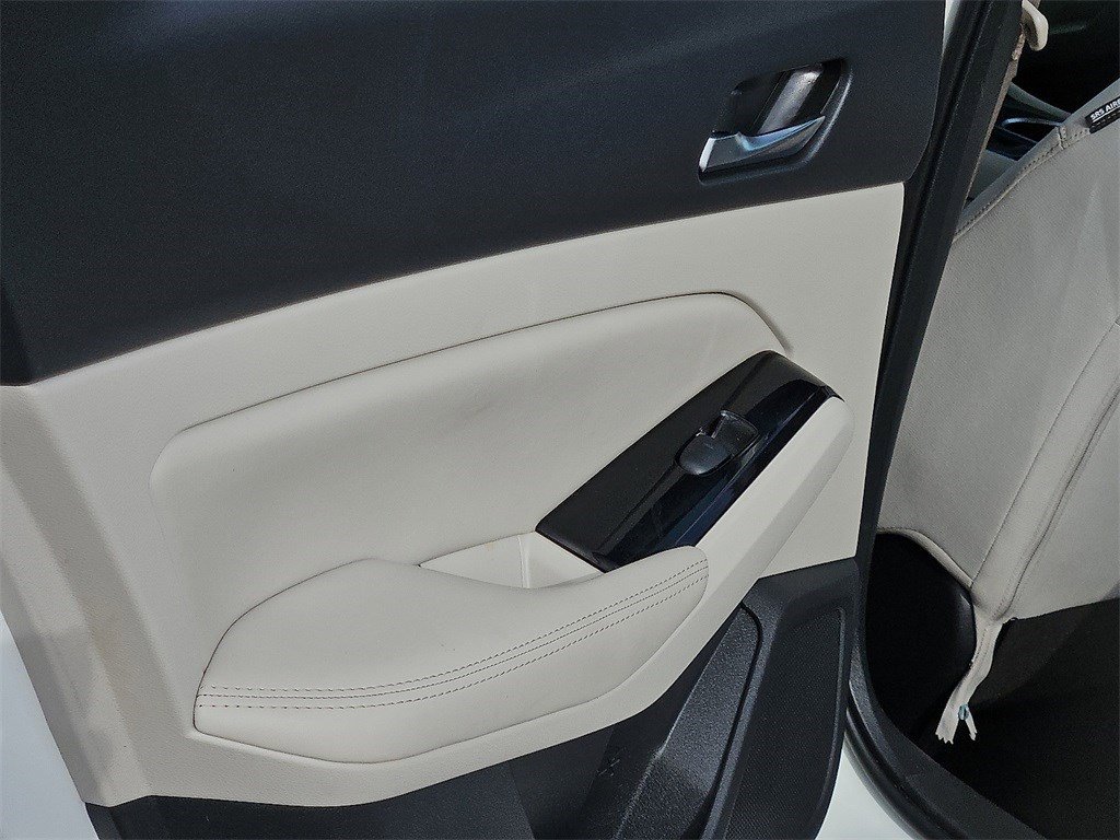 Used 2022 Nissan Altima 2.5 SV w/ SV Premium Package image 16