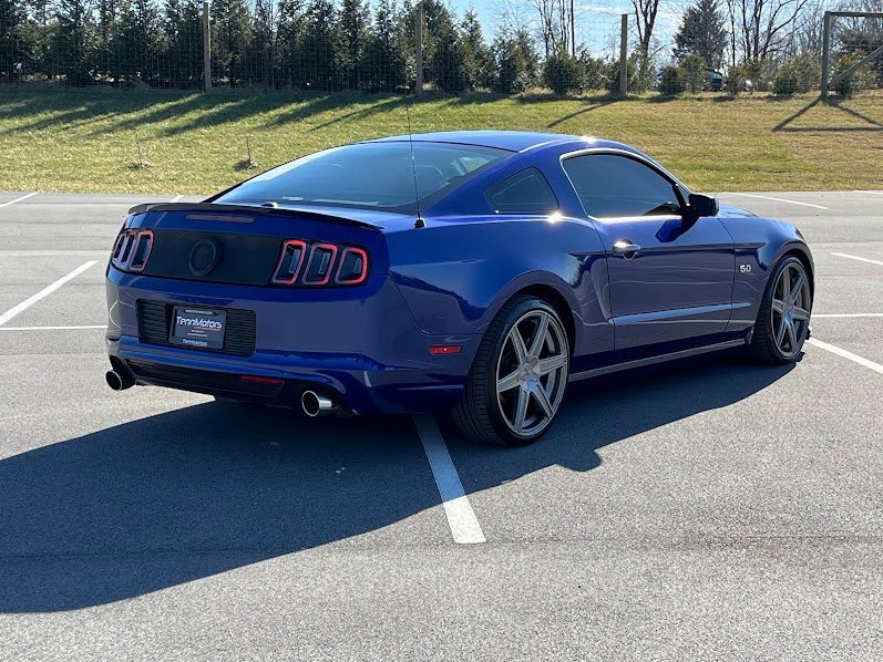 Used 2013 Ford Mustang GT Premium w/ Comfort Pkg image 18