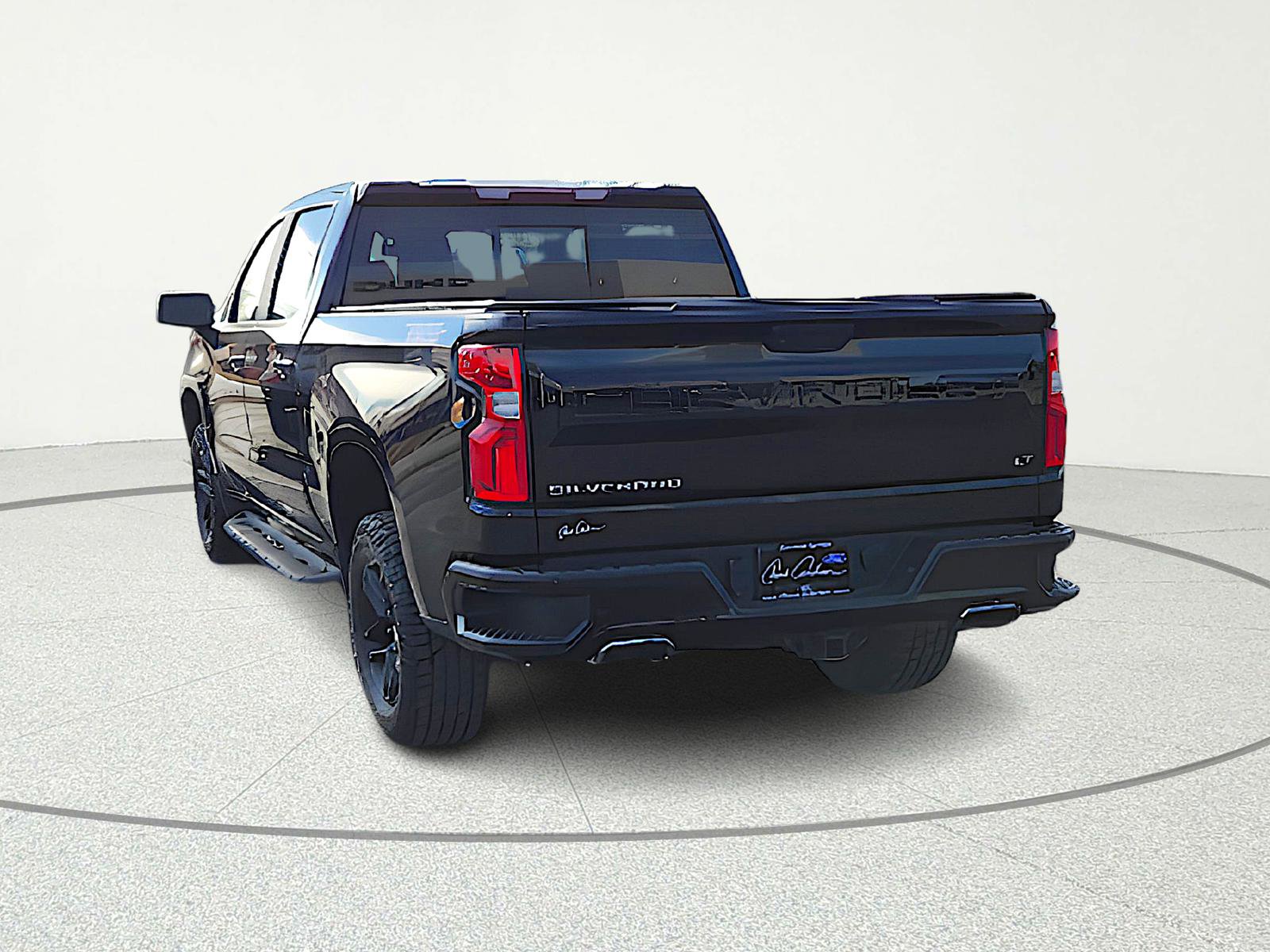 Used 2021 Chevrolet Silverado 1500 LT Trail Boss w/ Convenience Package II image 5