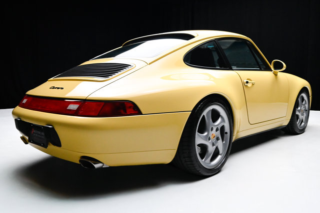 Used 1997 Porsche 911 Carrera RWD image 21
