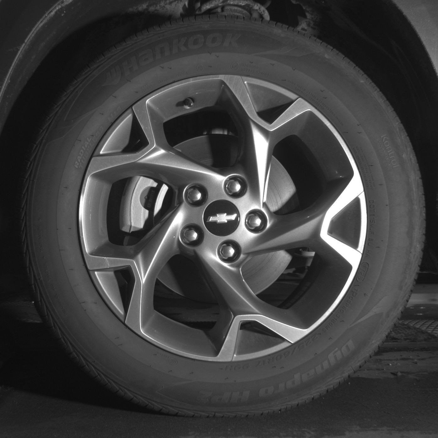 Used 2025 Chevrolet Trax LT FWD image 13