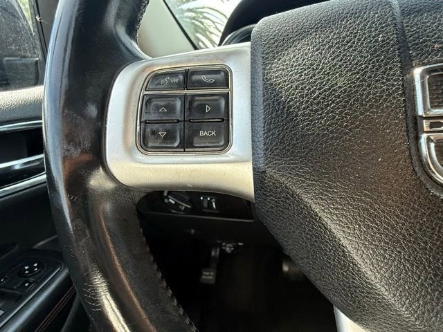 Used 2013 Dodge Durango R/T w/ Entry Nav/Commuter Group RWD image 23