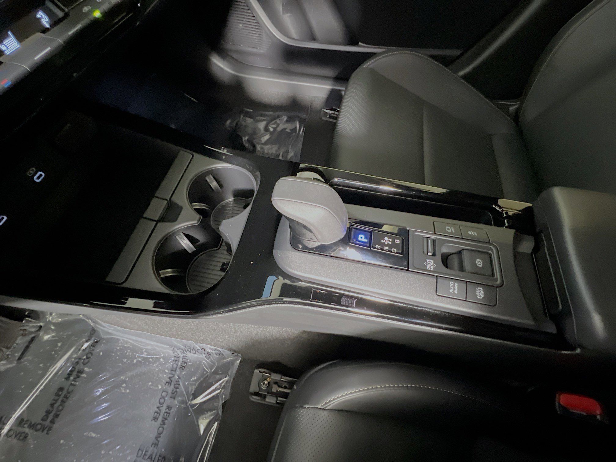 Used 2026 Toyota Prius Plug-In Hybrid image 25