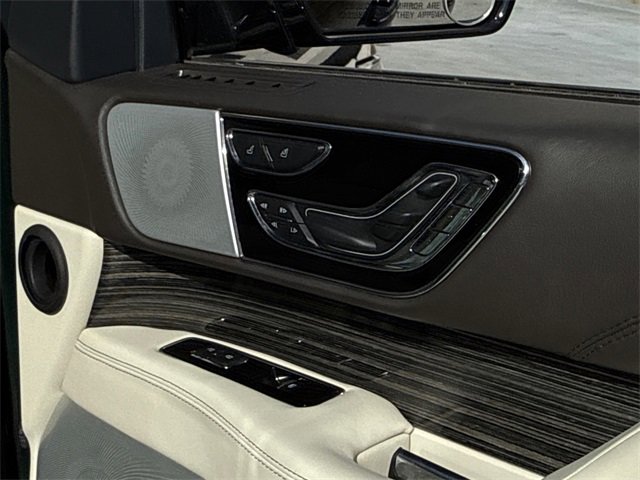 Used 2023 Lincoln Navigator Black Label image 13