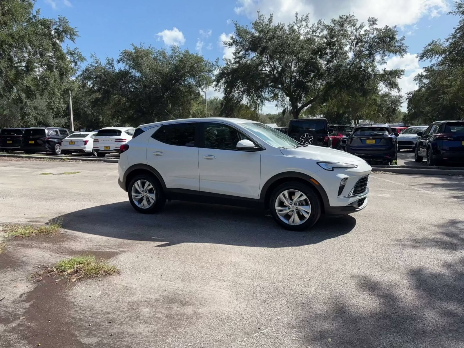 Used 2026 Buick Encore GX Preferred FWD image 2