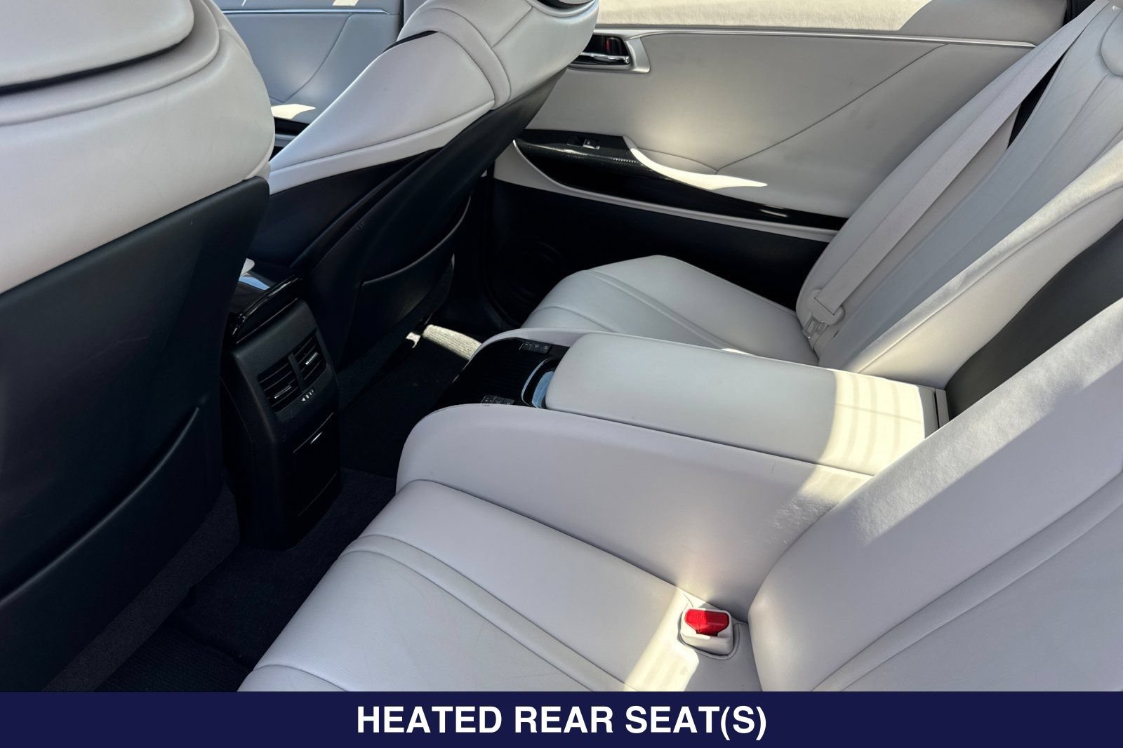 Used 2018 Toyota Mirai FWD image 13