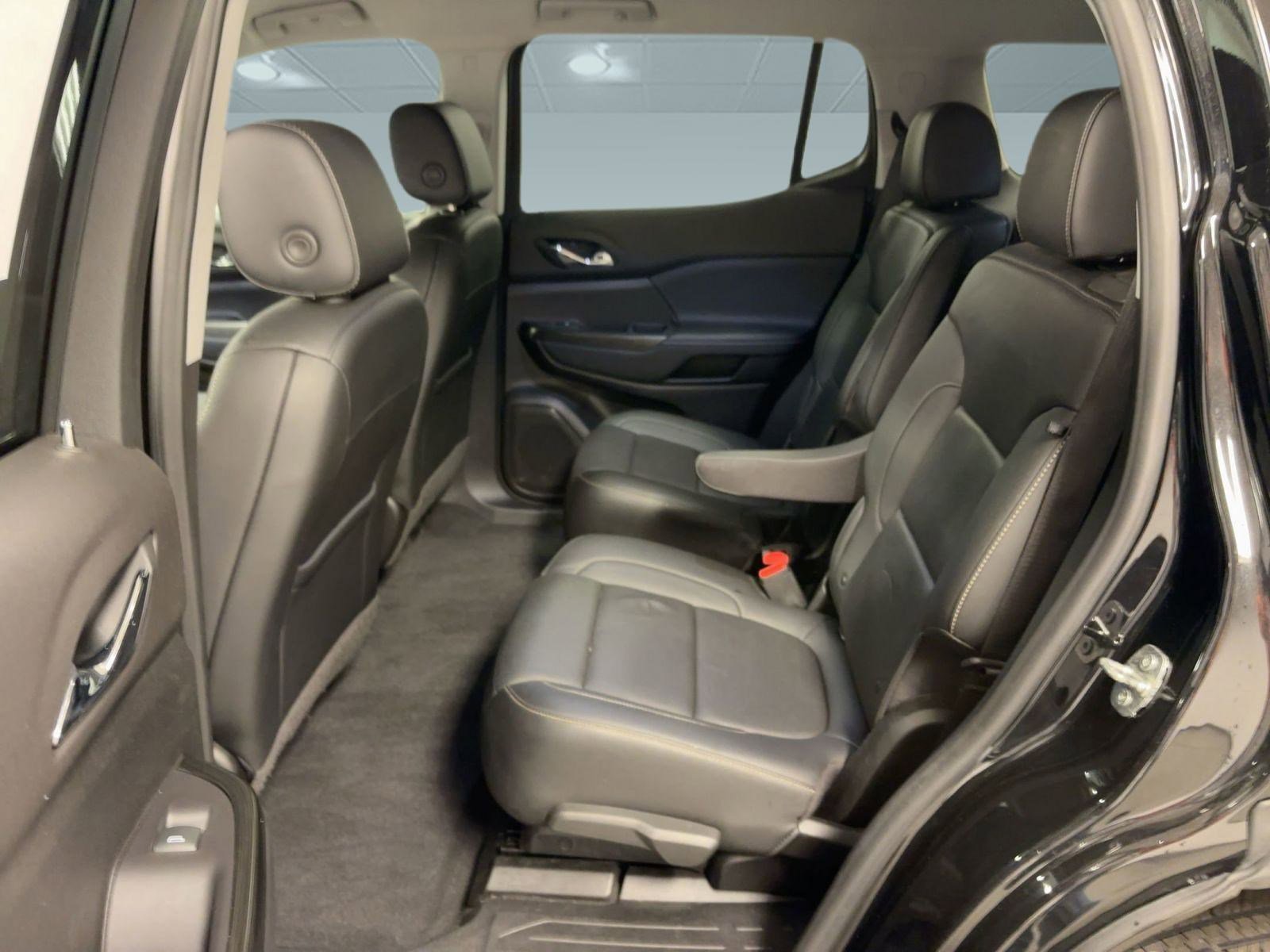 Used 2021 GMC Acadia SLT image 13