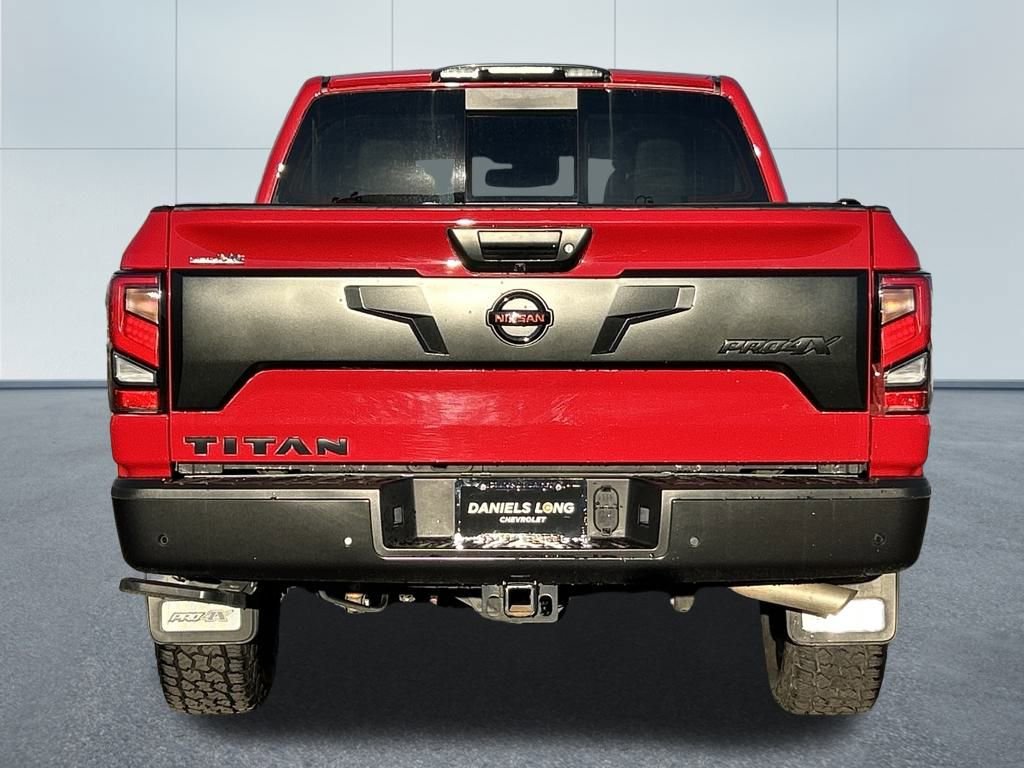 Used 2020 Nissan Titan PRO-4X w/ Pro-4x Convenience Package image 4
