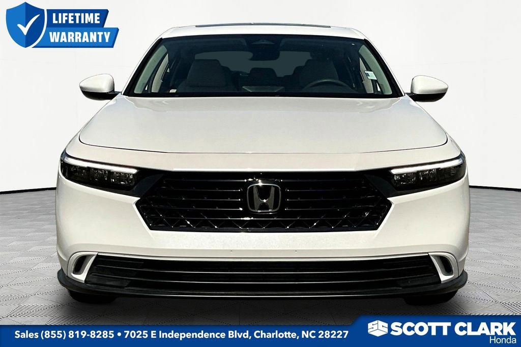 Used 2024 Honda Accord EX image 2