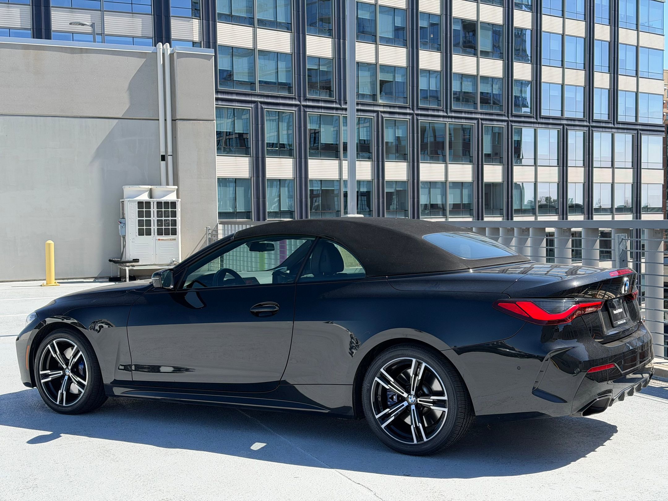Used 2022 BMW 440i xDrive Convertible image 3