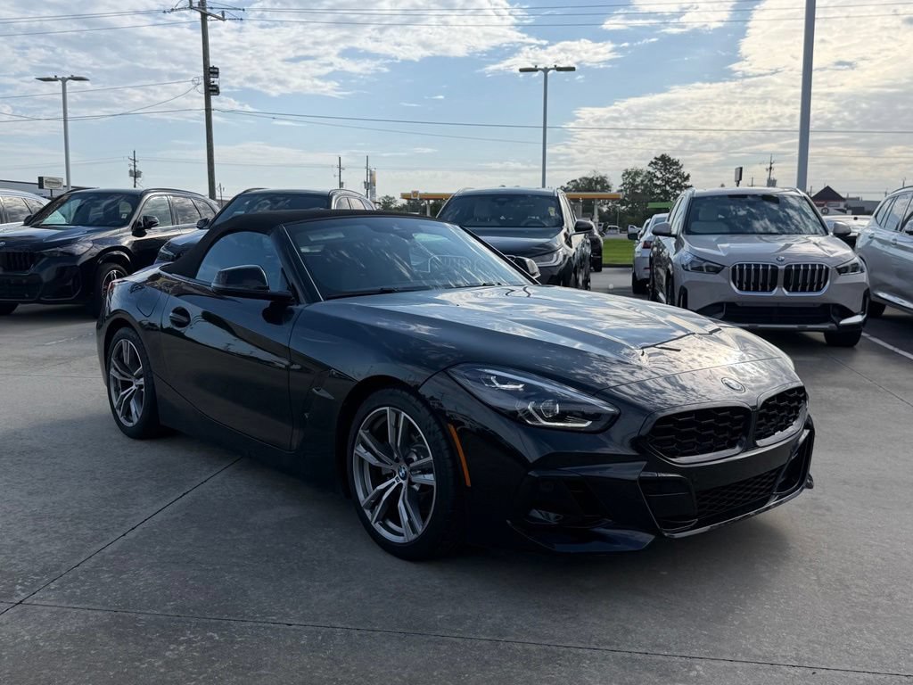 Used 2026 BMW Z4 sDrive30i w/ Premium Package RWD image 3