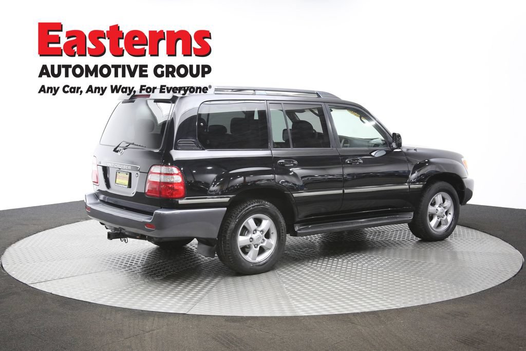 Used 2005 Toyota Land Cruiser AWD/4WD image 45