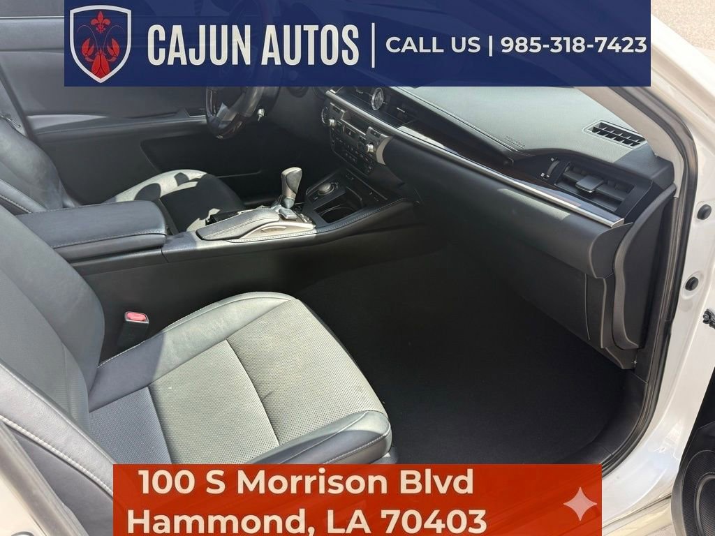 Used 2018 Lexus ES 350 w/ Navigation System Package FWD image 33