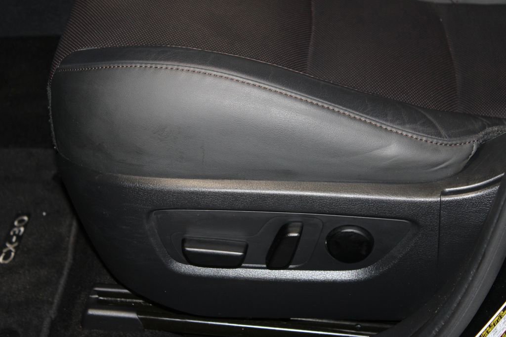 Used 2023 MAZDA CX-30 2.5 Turbo w/ Premium Plus Pkg AWD/4WD image 13