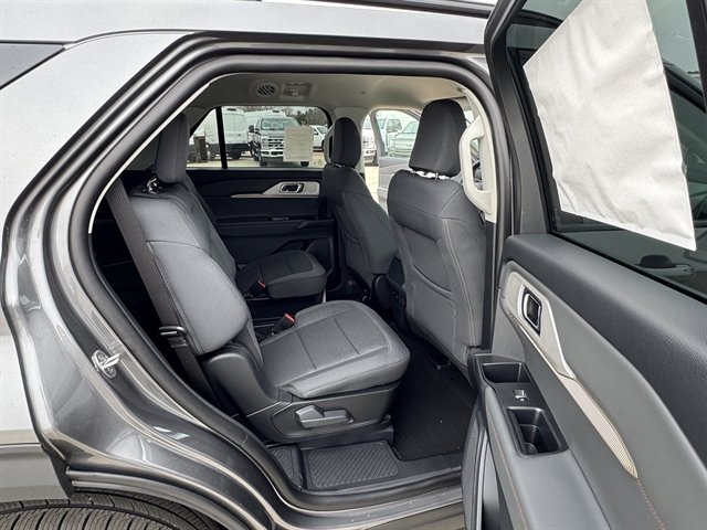 New 2026 Ford Explorer Active image 24