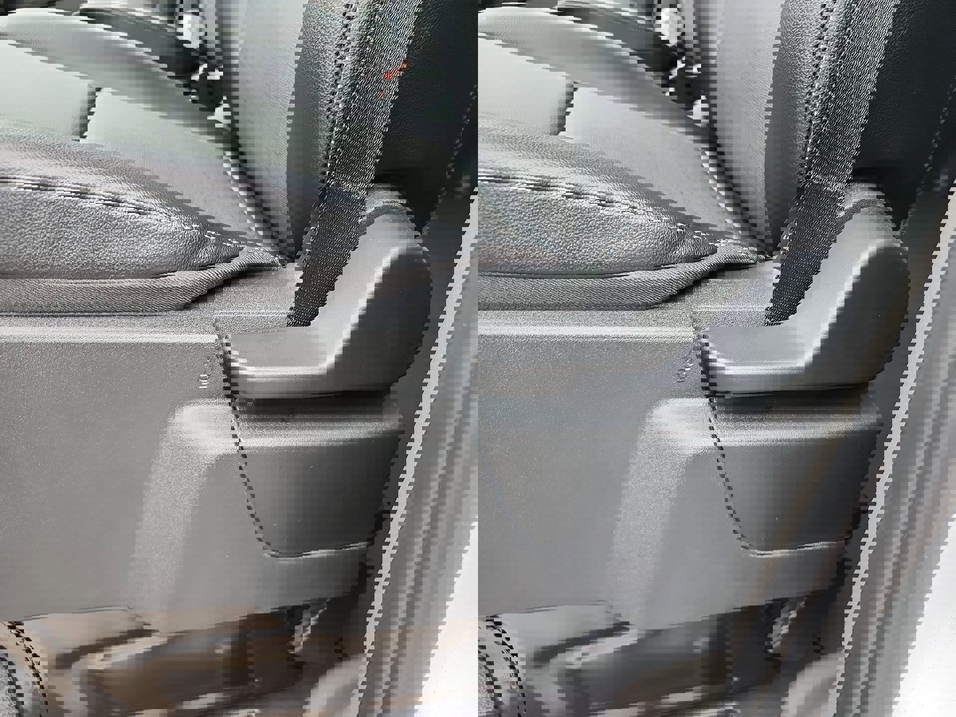 Used 2024 Ford Transit 250 Low Roof image 13