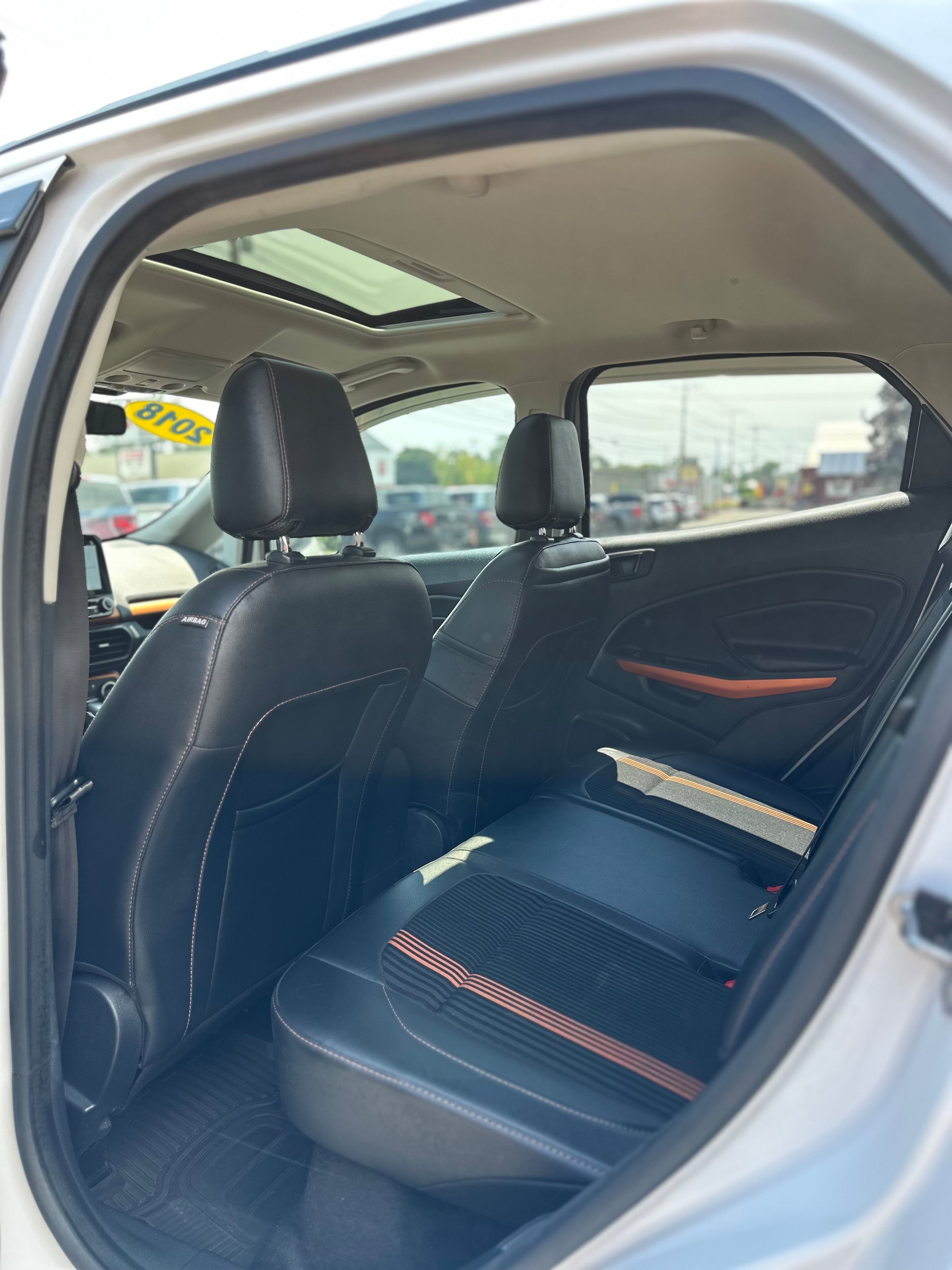 Used 2018 Ford EcoSport SES w/ SES Cold Weather Package AWD/4WD image 19