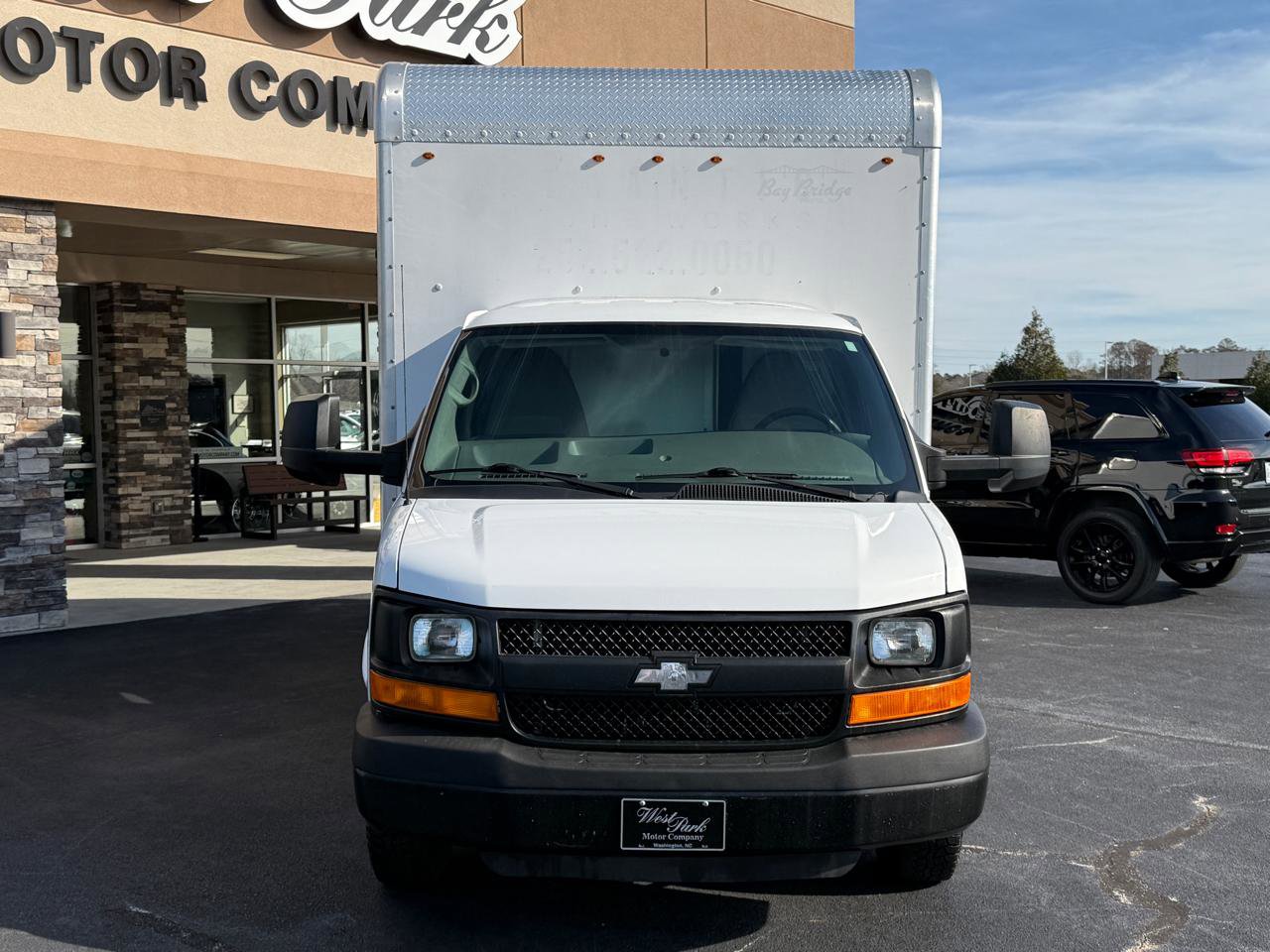 Used 2015 Chevrolet Express 3500 Extended image 6