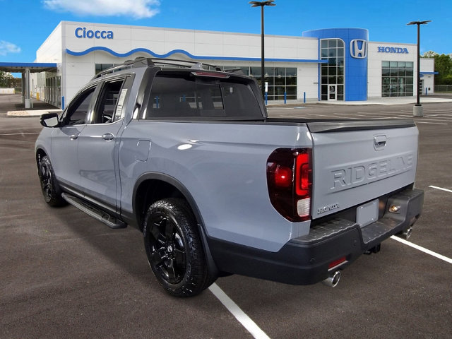 New 2026 Honda Ridgeline Black Edition image 3